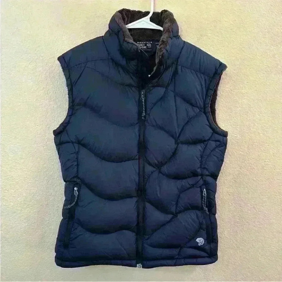Mountain Hardwear Women's "Downtown" Down
Vest Black Size Small New Without Tags - Picture 2 of 12